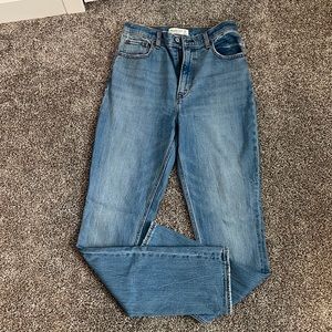 Abercrombie and Fitch, 90s slim straight ultra high rise